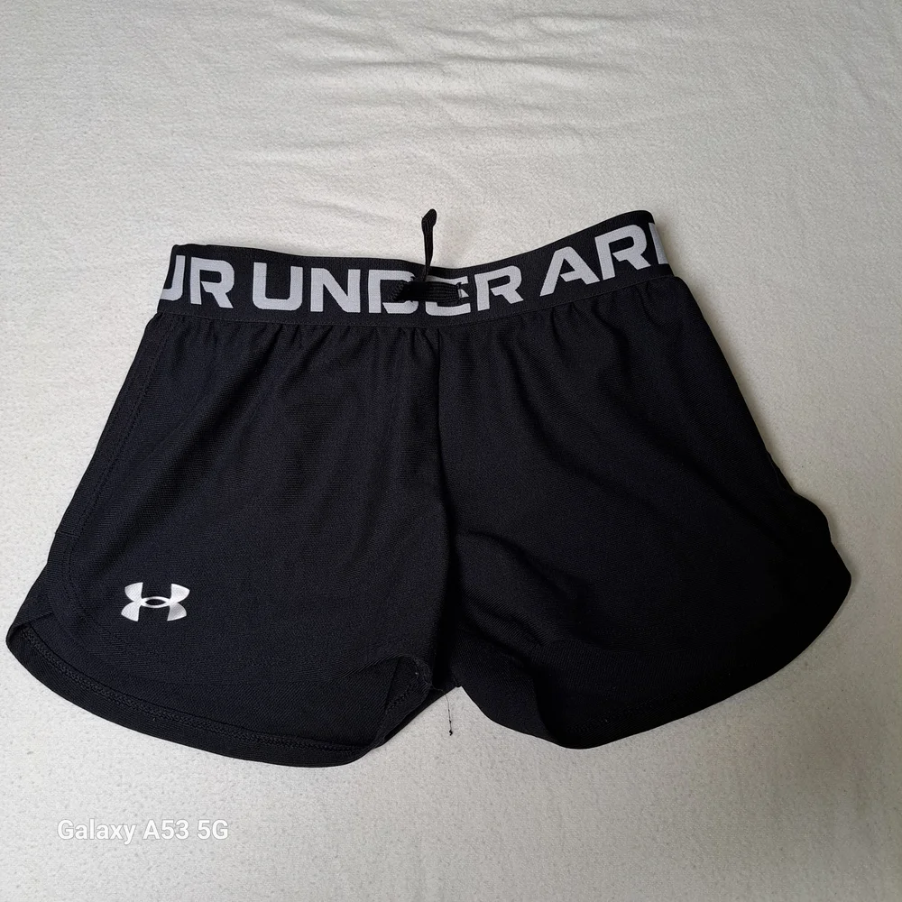Under Armour Black Girls' Logo Elastic Waistband Athletic Shorts